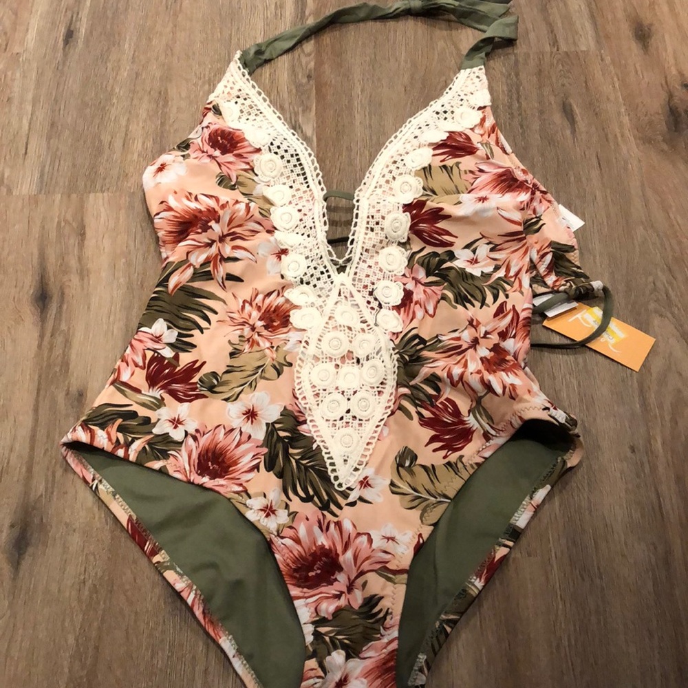 One piece bathing suit